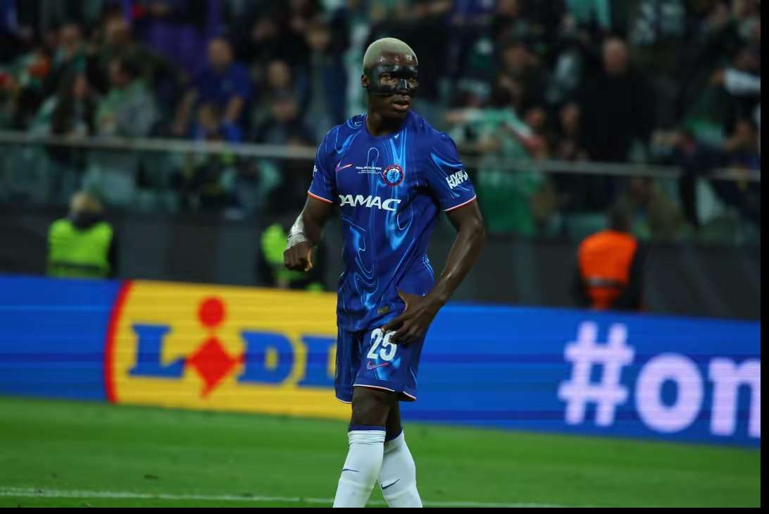 1.15亿转会费打水漂？23岁凯塞多落选金球奖惹众怒，蓝军真核被谁黑了