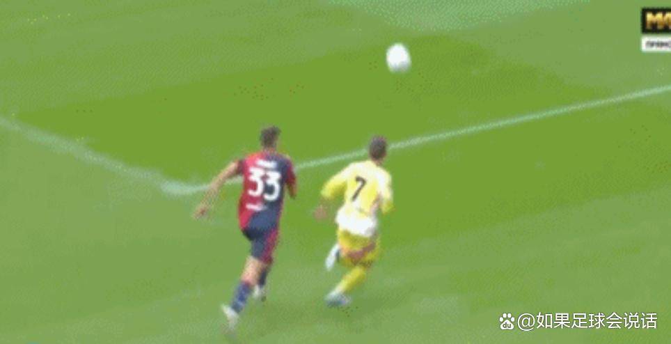 意甲VAR再抢戏！84分钟改判点球背后，裁判头子一句话点破演员的自我修养